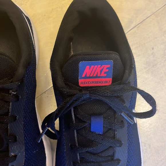 Womens Nike Flex Experience RN 7 Blue/Pink Running Sneakers Size 8 - Picture 3 of 6